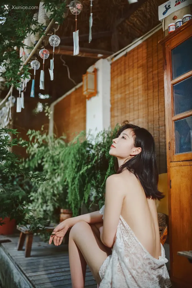 Coser@年年Nnian – 夏日精灵 (58 photos)