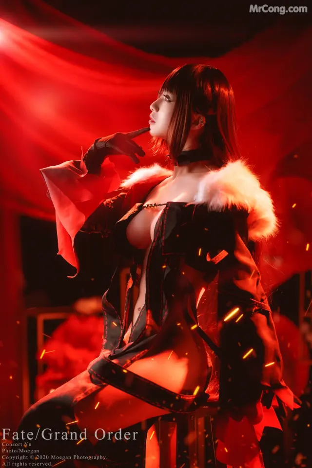 Coser@沖田凜花Rinka: 虞美人 (10 photos)