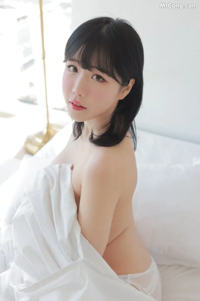 [Patreon] Addielyn (에디린) – Topless Girl Dec 2021 (68 photos + 2 videos)