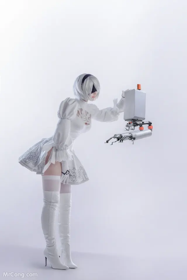 Coser@Sayathefox: 2B in The White Dress (10 photos)