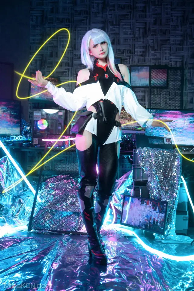 Coser@鹿八岁: 赛博朋克 – 边缘行者 露西 (60 photos + 1 video)