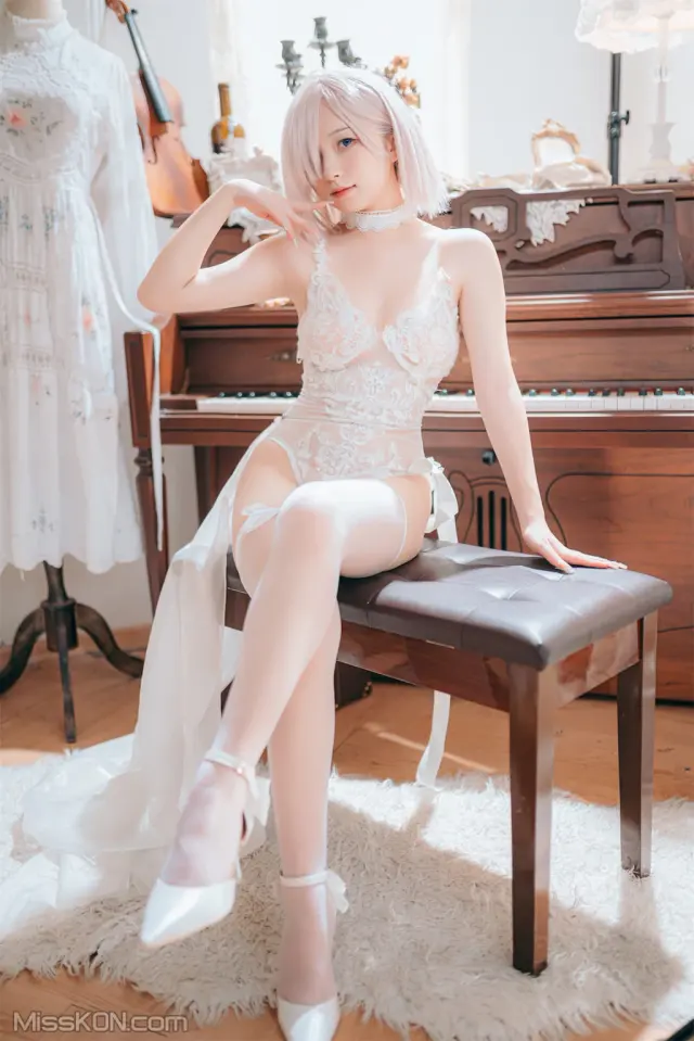 Coser@花铃: 玛修婚纱 (63 photos)