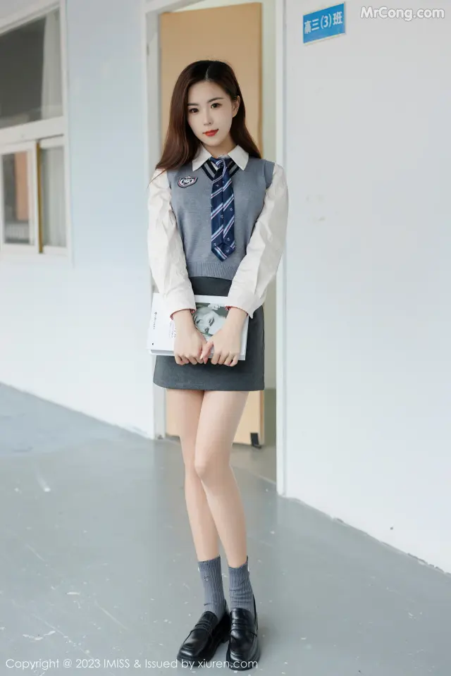 IMISS Vol.730: 杨紫嫣candy (70 photos)
