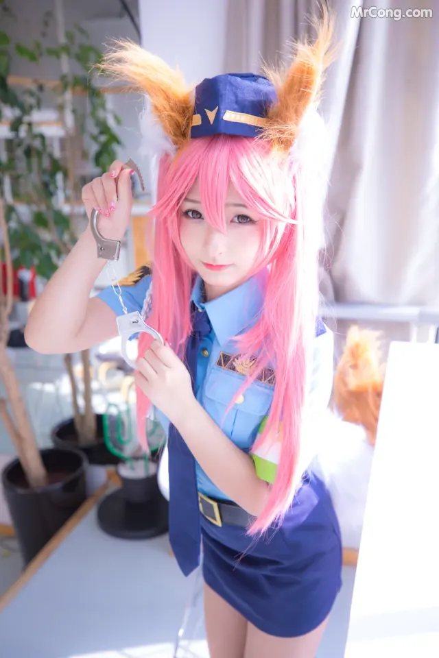 Coser@神楽坂真冬 Vol.009: 後で逮捕してもいい？ (150 photos)
