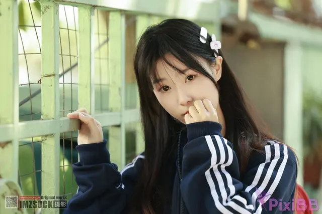 [MZSOCK爱美足] No.369: 江诗月 (98 photos + 1 video)