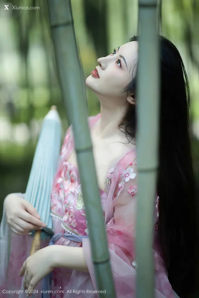 Xiuren秀人网 No.9100 诗诗kiki (70 photos)