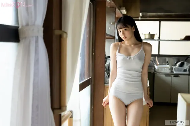 [JP] Ami Tokita (時田亜美): [Graphis] Gals With A Smile (141 photos + 6 videos)