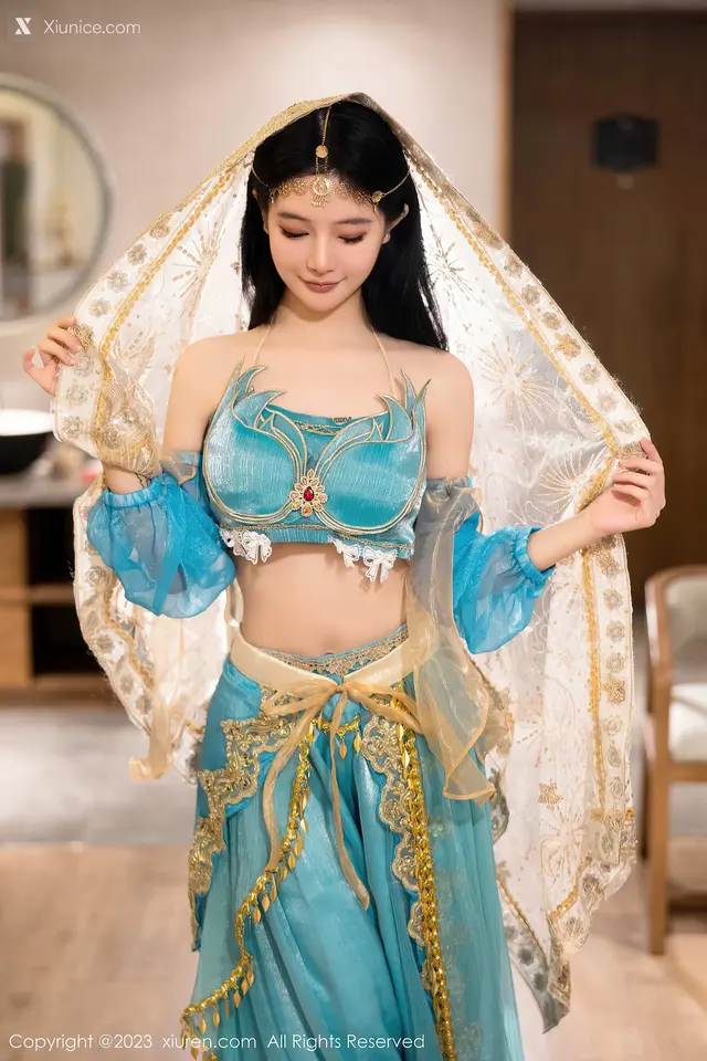 Xiuren秀人网 No.7469 幼幼 (82 photos)