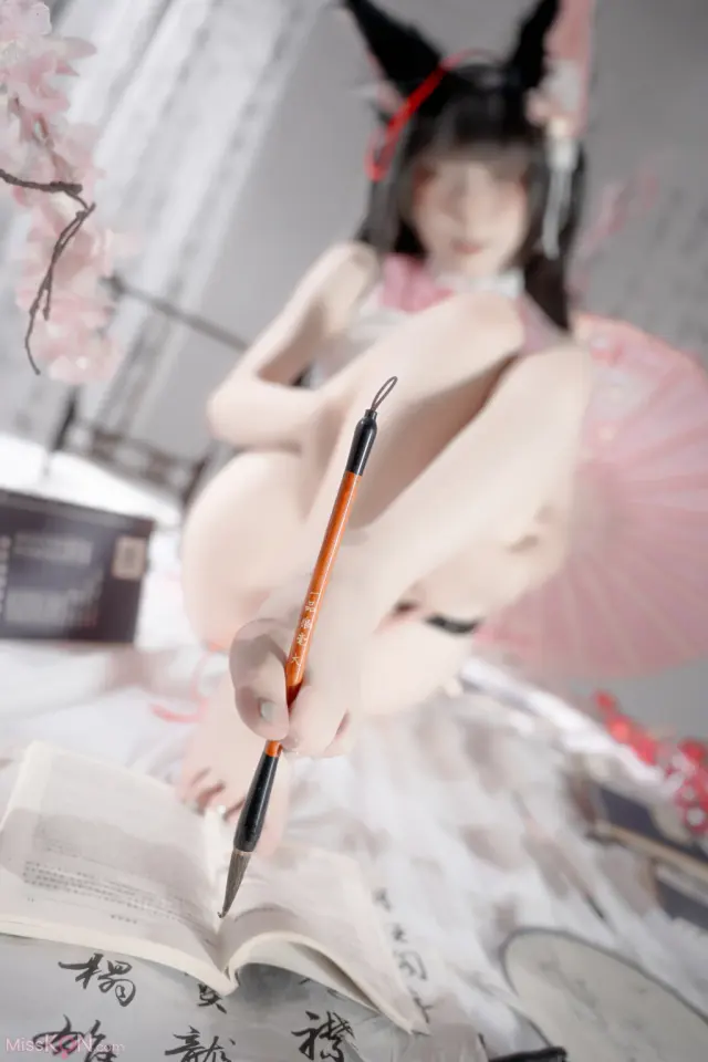 Coser@纸悦Etsu_ko - 2025年12月真爱特写包 (32P)