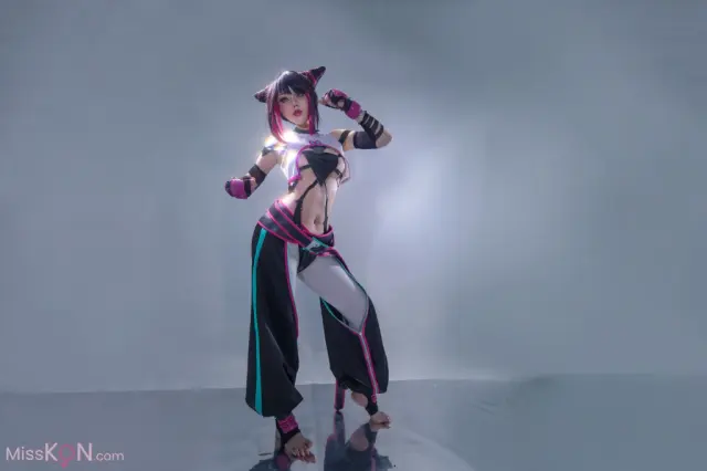 Coser@钛合金TiTi: Juri (98 photos + 1 video)