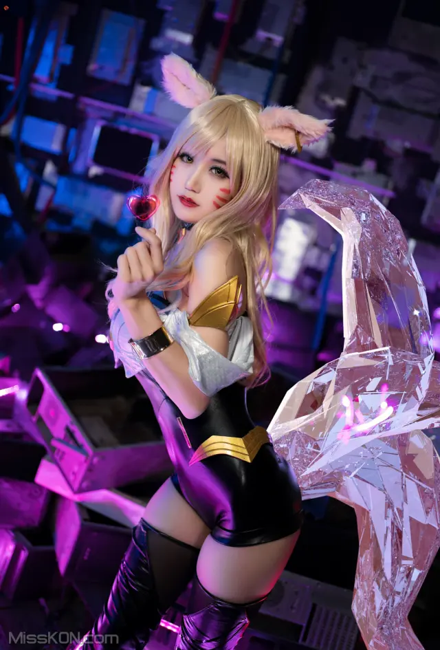 Coser@小仓千代w: kda阿狸 (20 photos)