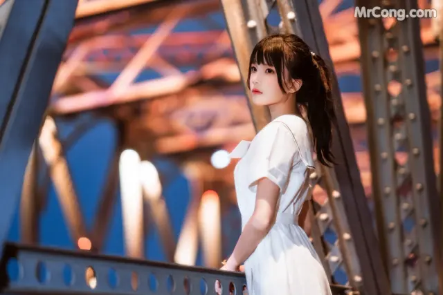 Coser@桜桃喵 Vol.122: 离光 (12 photos)