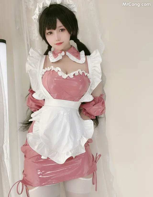 Coser@小仓千代w No.016: 粉色漆皮女仆 (29 photos)