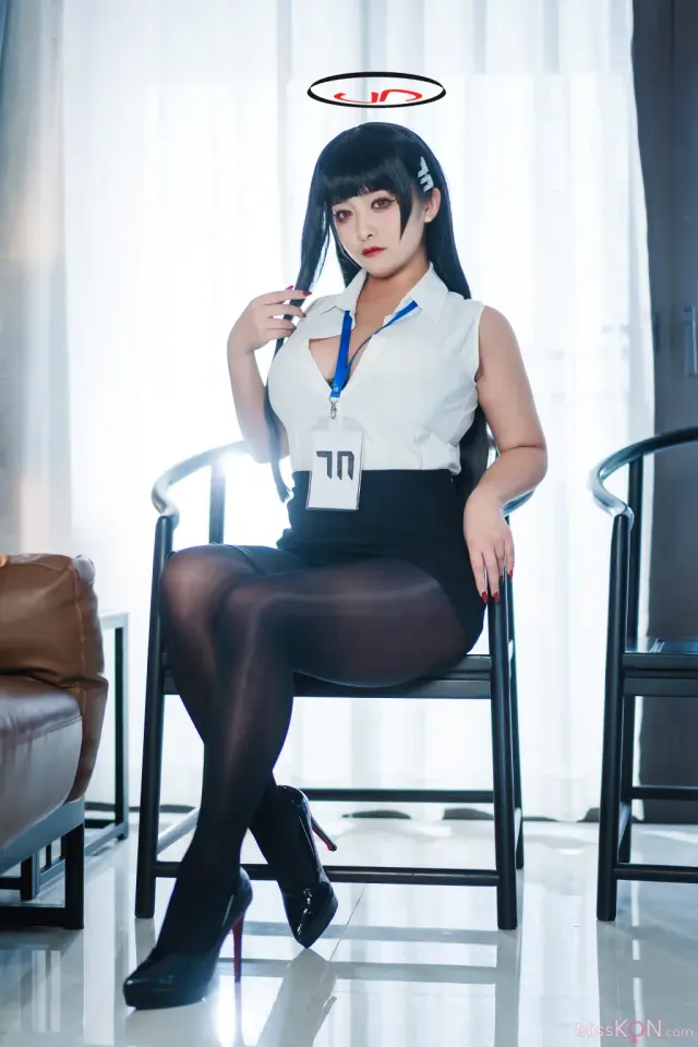 Coser@洛璃LoLiSAMA: 蔚蓝档案 莉音 (72 photos + 1 video)