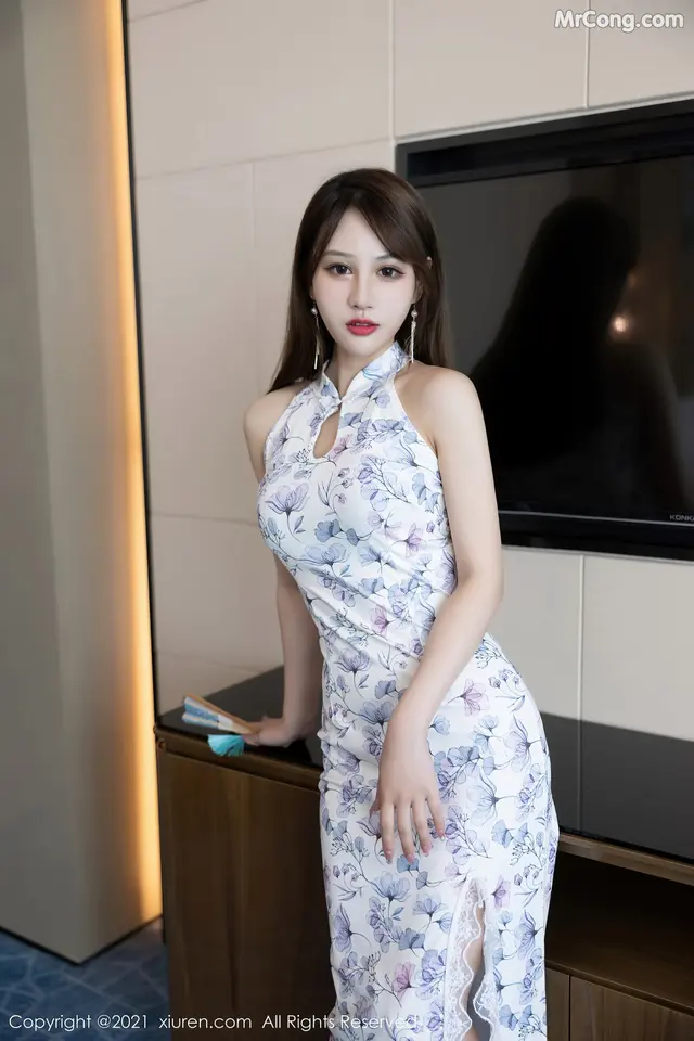 XIUREN No.4188: Zhang Xin Xin (张欣欣) (68 photos)