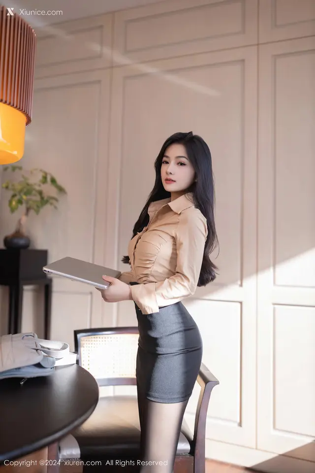 Xiuren秀人网 No.8835 谭小灵 (80 photos)