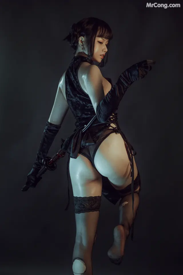 Coser@七月喵子 (qiyuemiaozi) No.007: 穿旗袍耍剑 (32 photos)