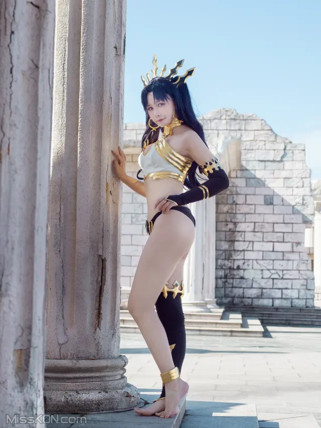 Coser@麻花麻花酱: 伊什塔尔 (31 photos)