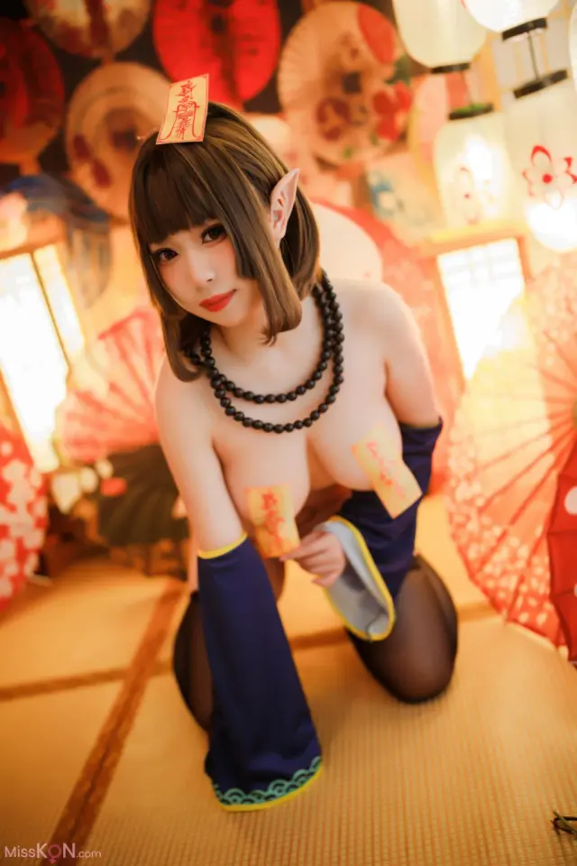 Coser@胡桃猫Kurumineko & 十万珍吱伏特: 巫女&僵尸 (121 photos)