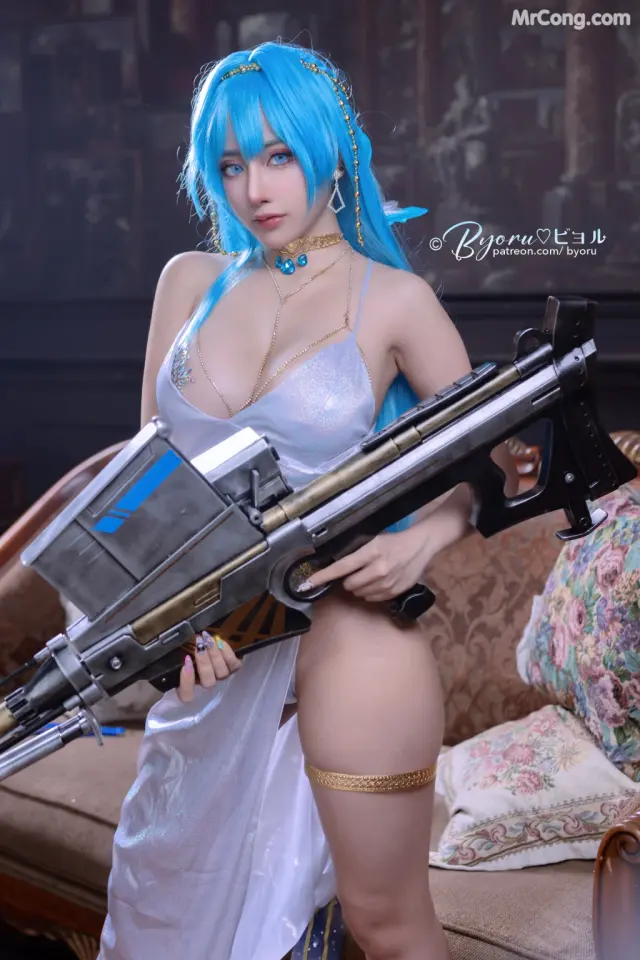 Coser@Byoru: Helm NIKKE (44 photos)