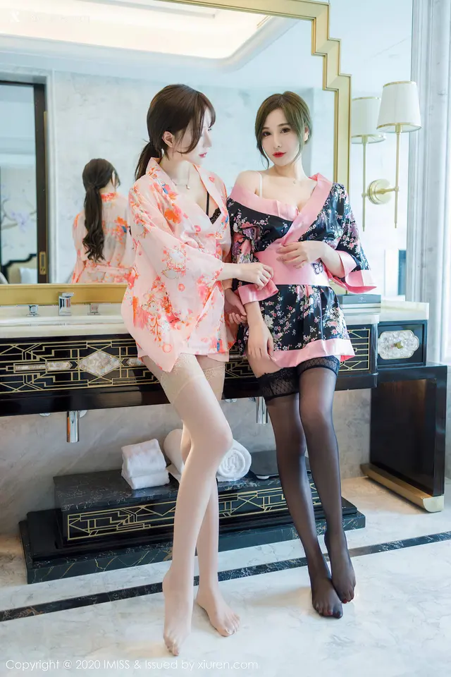 IMiss爱蜜社 No.0493 Lavinia肉肉 & LindaLinda (74 photos)