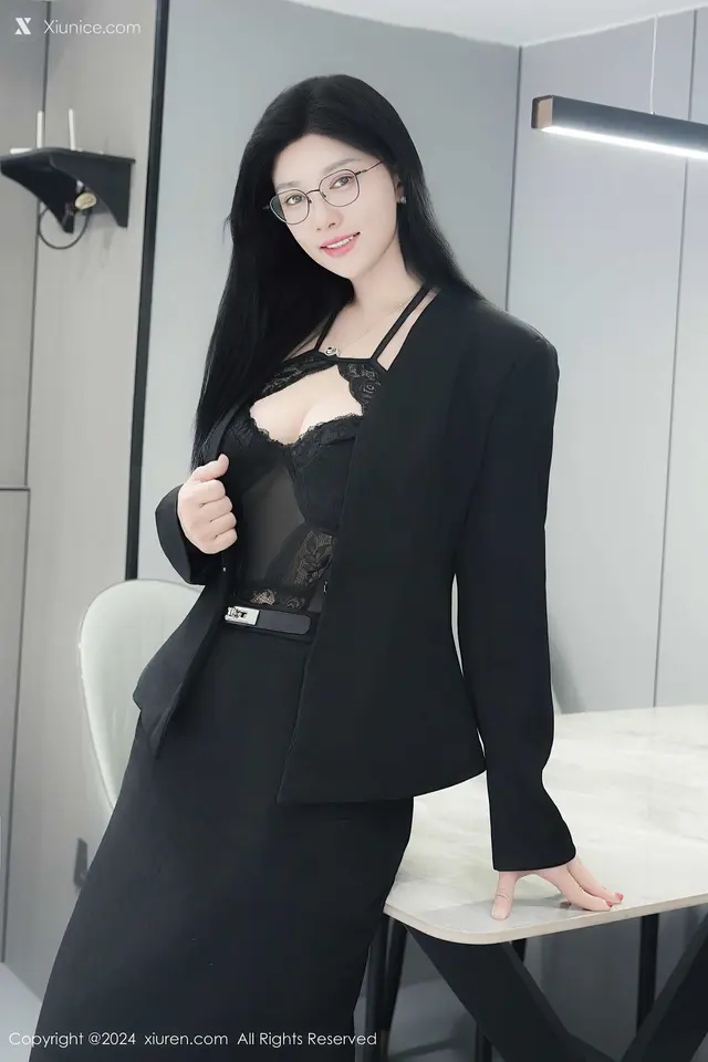 Xiuren秀人网 No.9639 雅茹老师 (81 photos)