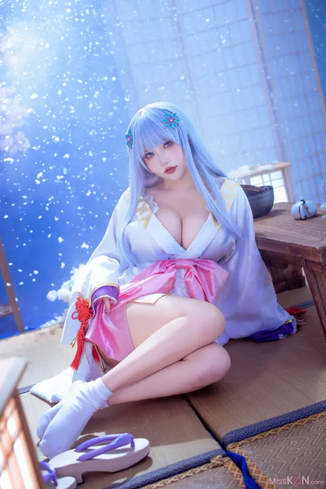Coser@是一只熊仔吗: 白雪姬 (美少女万华镜异闻：雪女) (41 photos)