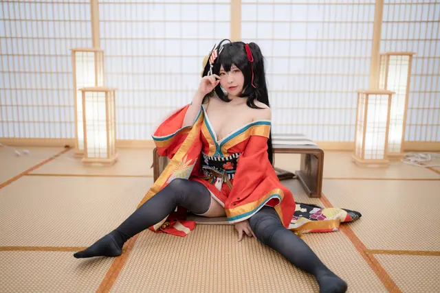 Yuna (유나) – Vol.8 AzurLane IJN Taihou (85 photos)