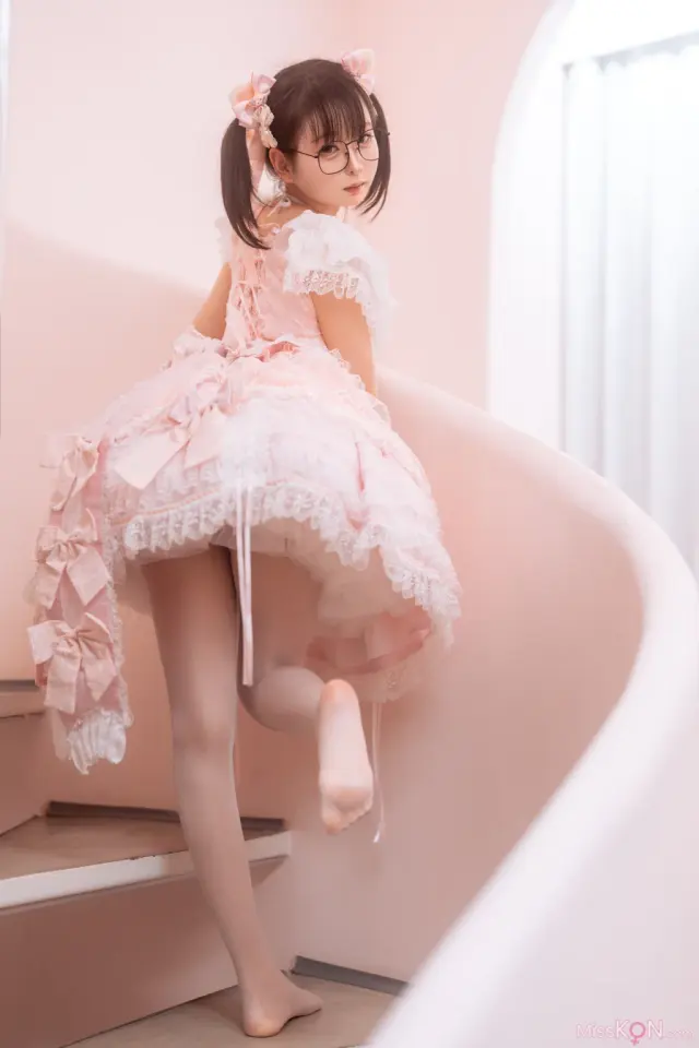 Coser@幼水铃衣: 小蛋糕加JK (30 photos)