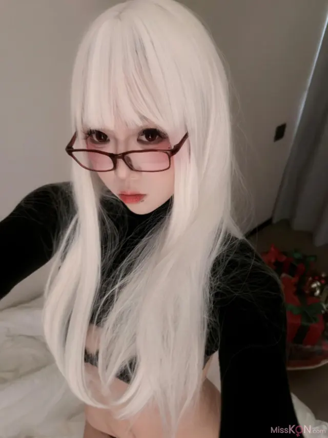 Coser@麻薯好吃 - 暗夜纯白 (24 photos)