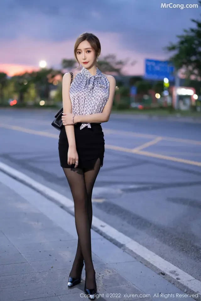 XIUREN No.5325: Yanni (王馨瑶) (79 photos)