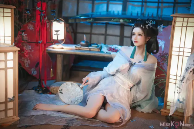 Coser@鹿八岁: 碎蝶梦 (195 photos + 1 video)