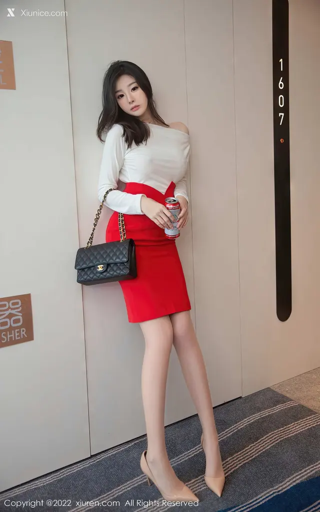 XIUREN No.5836: 是小逗逗 (81 photos)