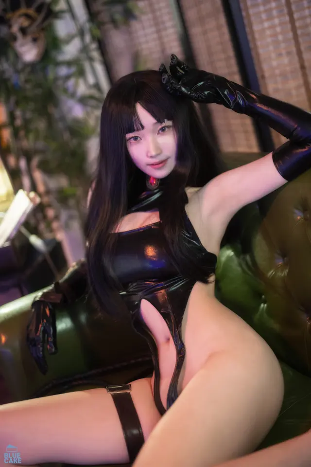 [BLUECAKE] Bambi (밤비): Hancock (+RED.Ver) (240 photos)