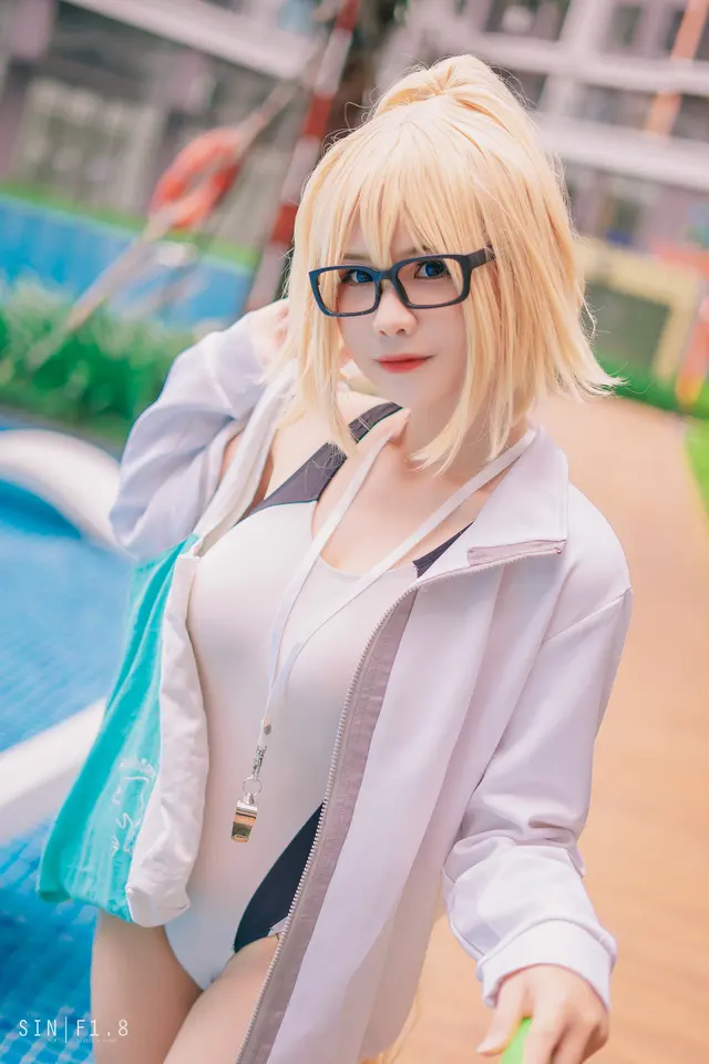 Coser@Pyon: Jeanne_D Arc Swiming (37 photos)