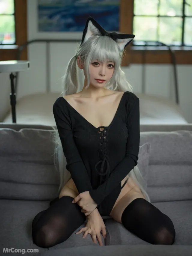 Coser@樱岛嗷一 – 黑猫针织衫连体衣 (57 photos + 1 video)