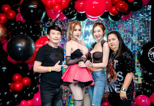 Prapatsara Kongpanus P5 (219 photos)