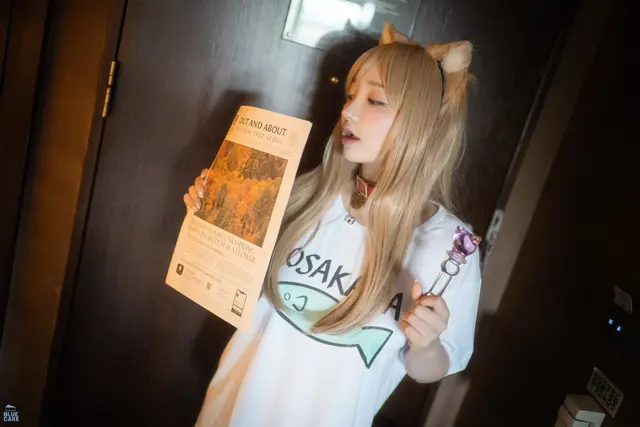 [BLUECAKE] YeEun Puss Puss RED.Ver + COSPLAY [202P-1.81GB]