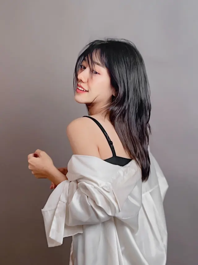 SiS Magazine P5 (255 photos)