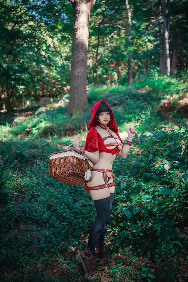 DJAWA Photo – Mimmi (밈미): “Naughty Red Hiring Hood” (125 photos)