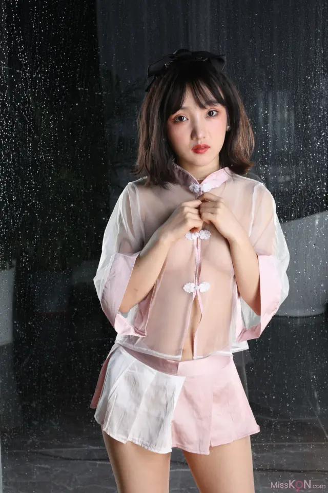 [Private Photoshoot] 小不点: 行色模特模 全尺度私拍 情趣复古透视装 (533 photos)