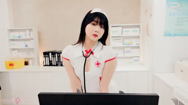 Jang Joo (장주): Sexy Nurse (45 photos + 35 videos)