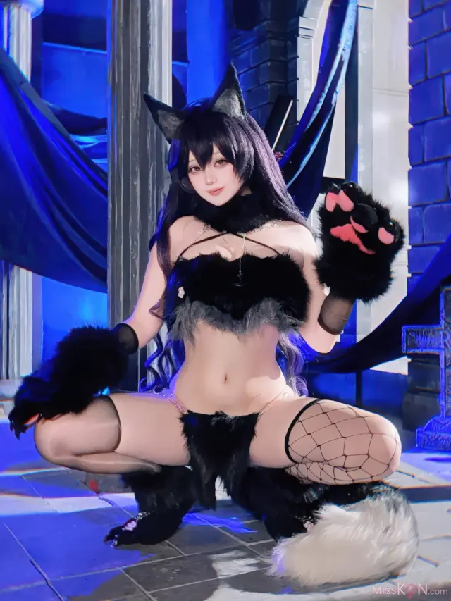 Coser@屿鱼 - 碧蓝航线 爱宕 狼人 (24 photos)