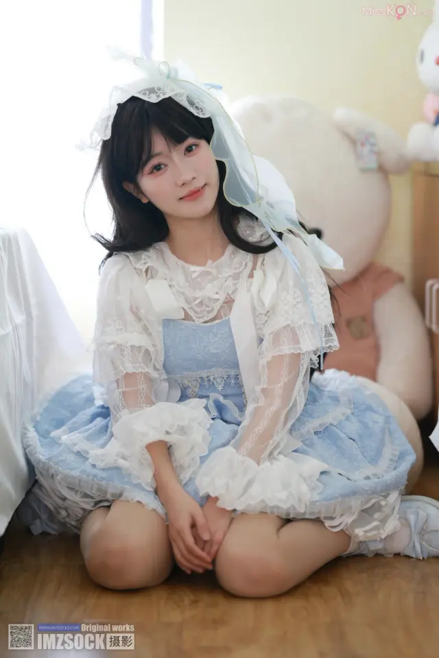 [MZSOCK爱美足] No.325: 可心 (108 photos)