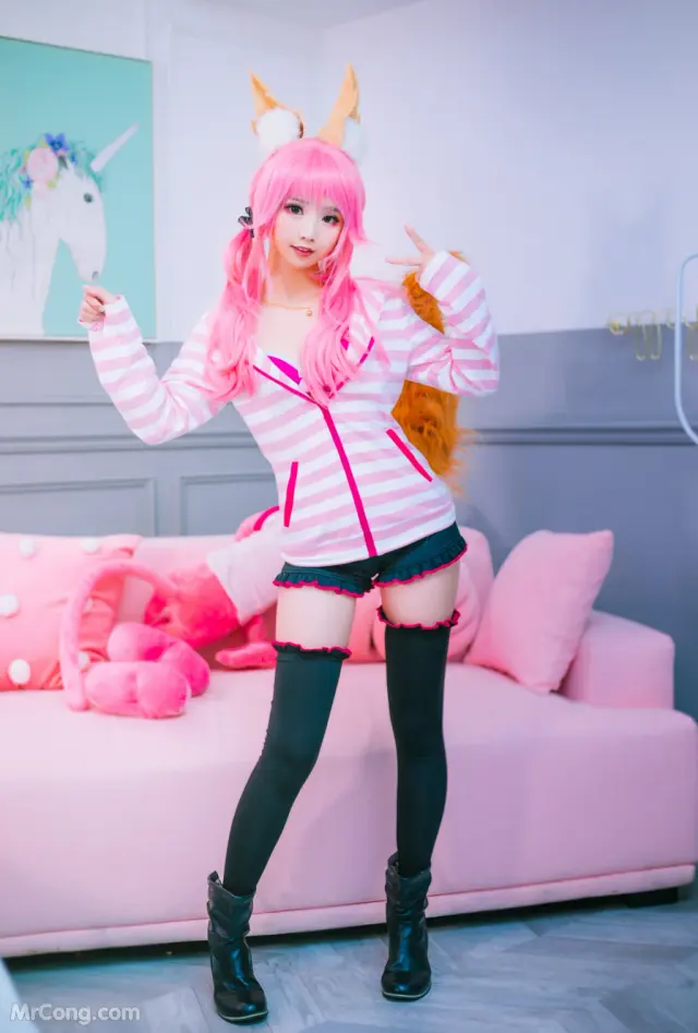 Coser@面饼仙儿 No.037: 玉藻前日常 (16 photos)