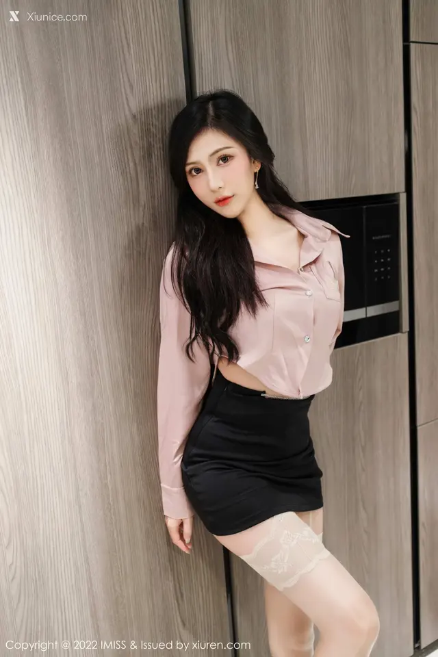 IMiss爱蜜社 No.0654 Lavinia肉肉 (45 photos)