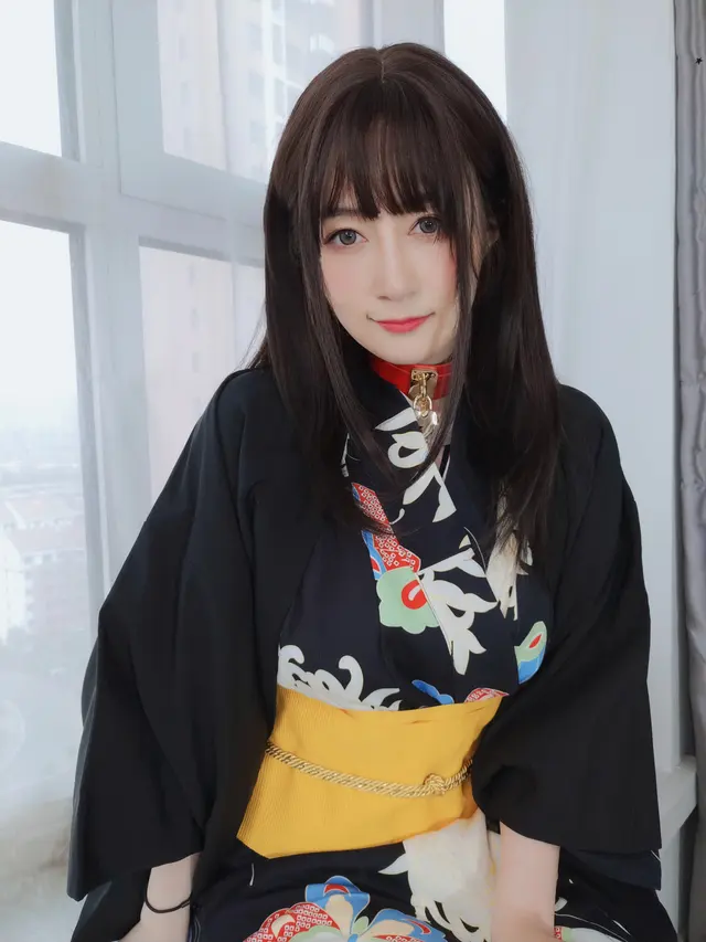 Coser@白银81 和服下的秘密 (64 photos)