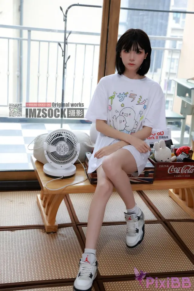 [MZSOCK爱美足] No.367: 秋秋 (99 photos + 1 video)