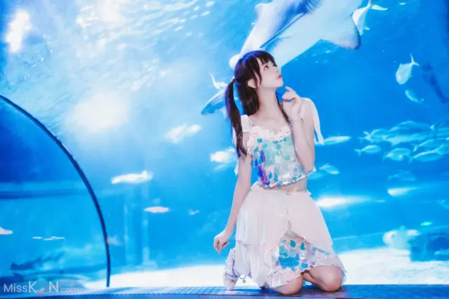 Coser@桜桃喵: 水族馆 (15 photos)