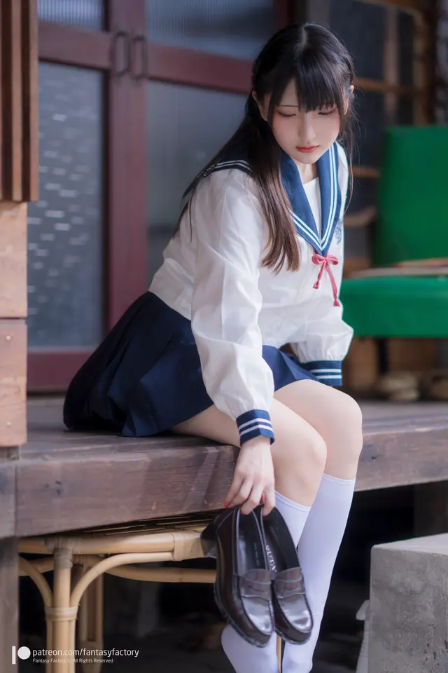 [Fantasy Factory] 小丁 – 女子高生 (54 photos)